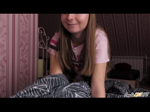 ❤️ Blondie duboko siše svoju drugu prijateljicu i dobiva spermu u usta ️❌ Super seks kod nas bs.sexonfire.ru ️❤